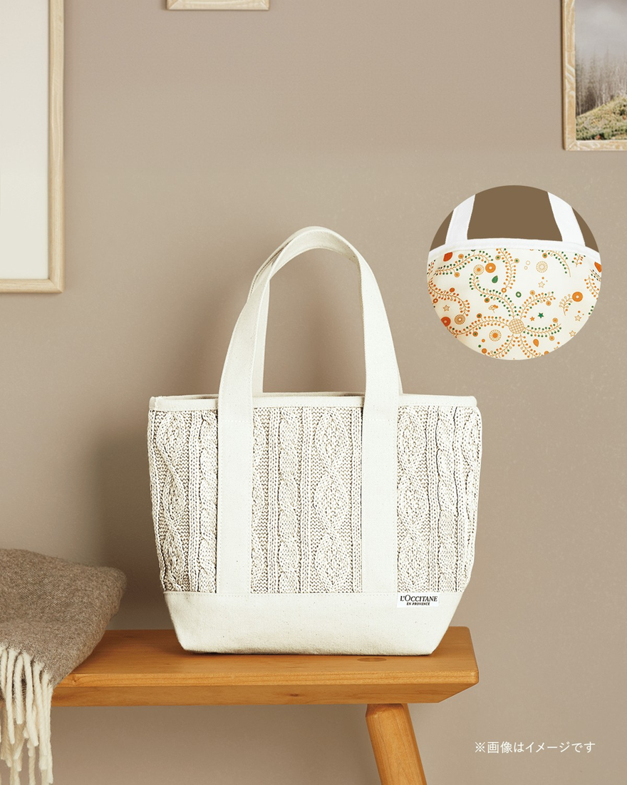 JPOCVE6R00424.png?sw=880&sh=